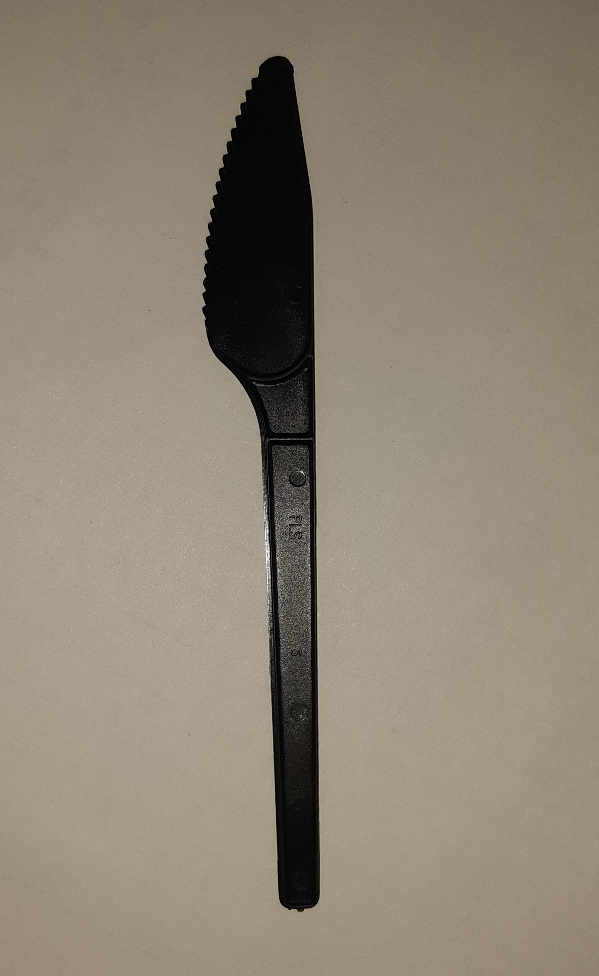 Нож 15 см чёрный ПС